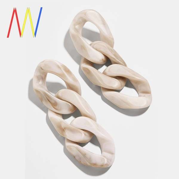 Cercei de damă non-standard