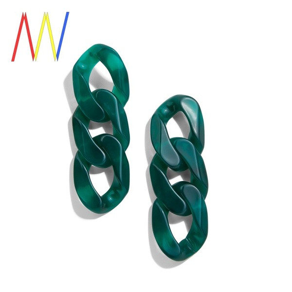 Cercei de damă non-standard