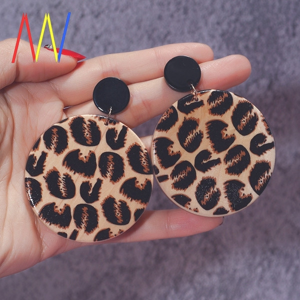 Cercei moderni de dama cu imprimeu leopard