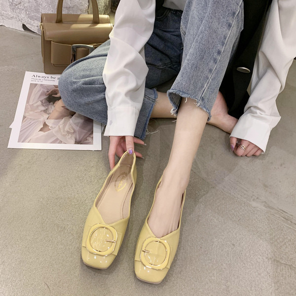 Pantofi de dama cu catarama si talpa moale