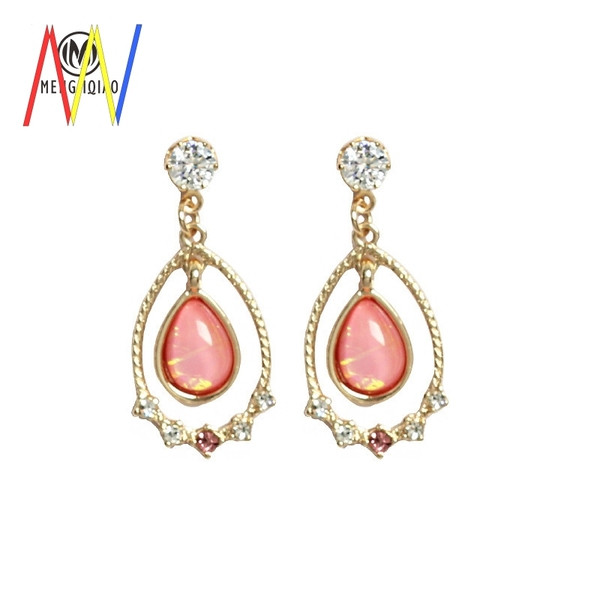 Cercei eleganti de dama cu pietre - doua modele