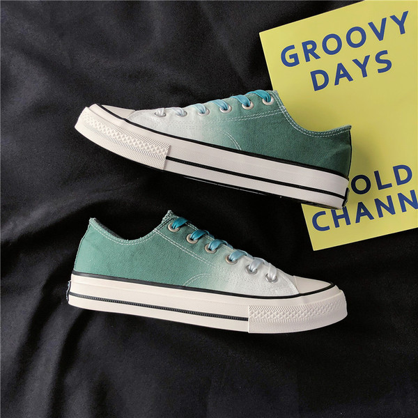 Tenisi casual barbatesti in culori irizate