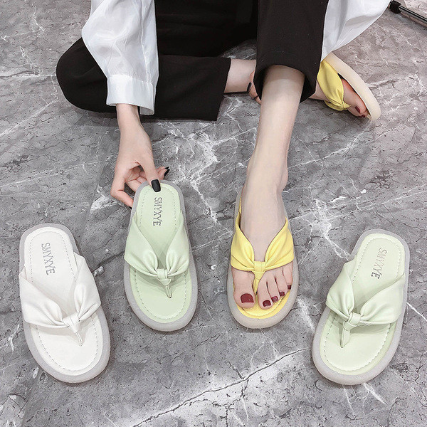 Papuci de dama intre degete potriviti pentru plaja