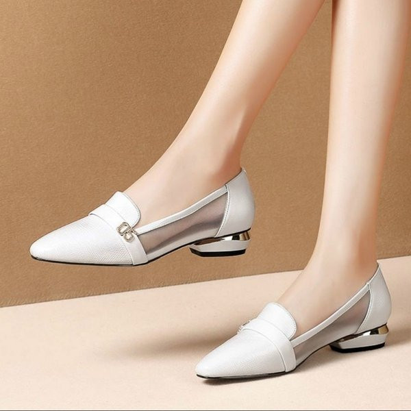 Pantofi de dama moderni din piele ecologica model ascutit