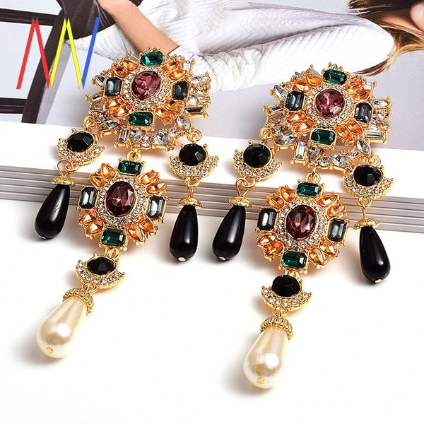 Cercei de damă retro cu pietre