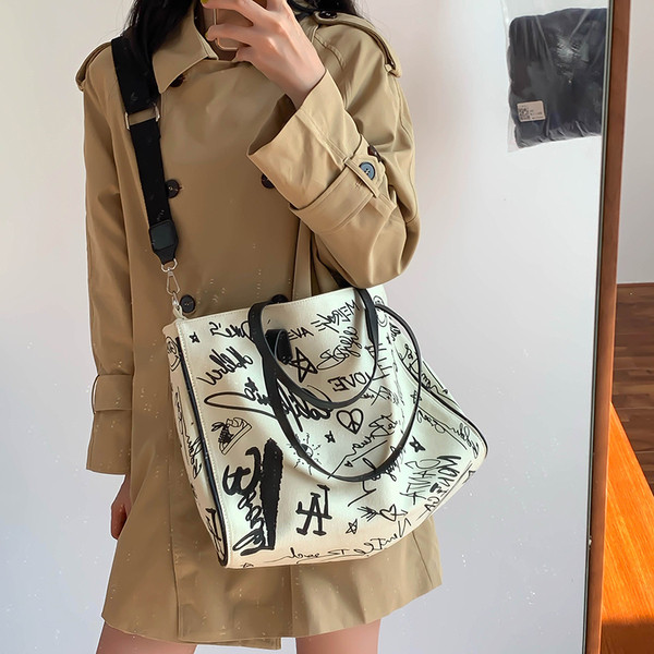 Geantă de umăr pentru femei de zi cu zi cu inscripții