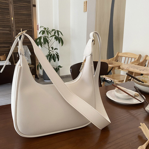 Geanta de dama model simplu din piele ecologica