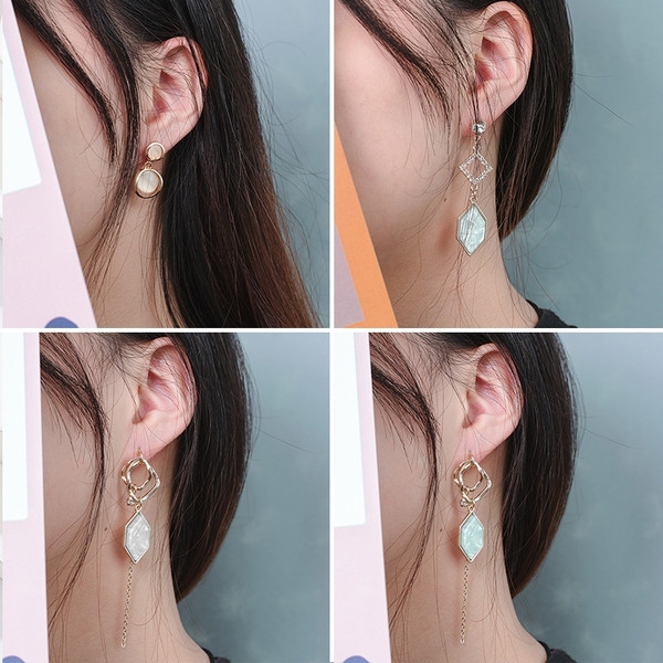 Cercei de dama simpli din aur cu pietre