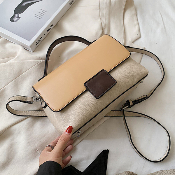 Geantă de umăr mică de damă cu închizătoare