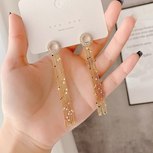 Cercei lungi de aur de dama