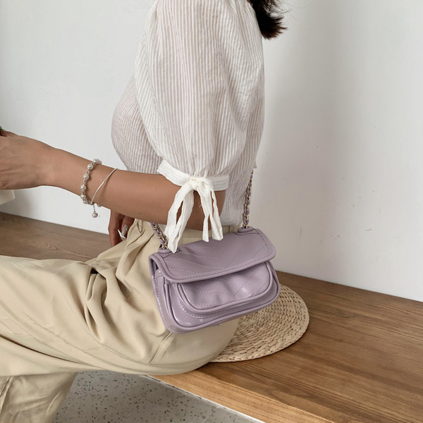 Geantă mică modernă cu mâner lung