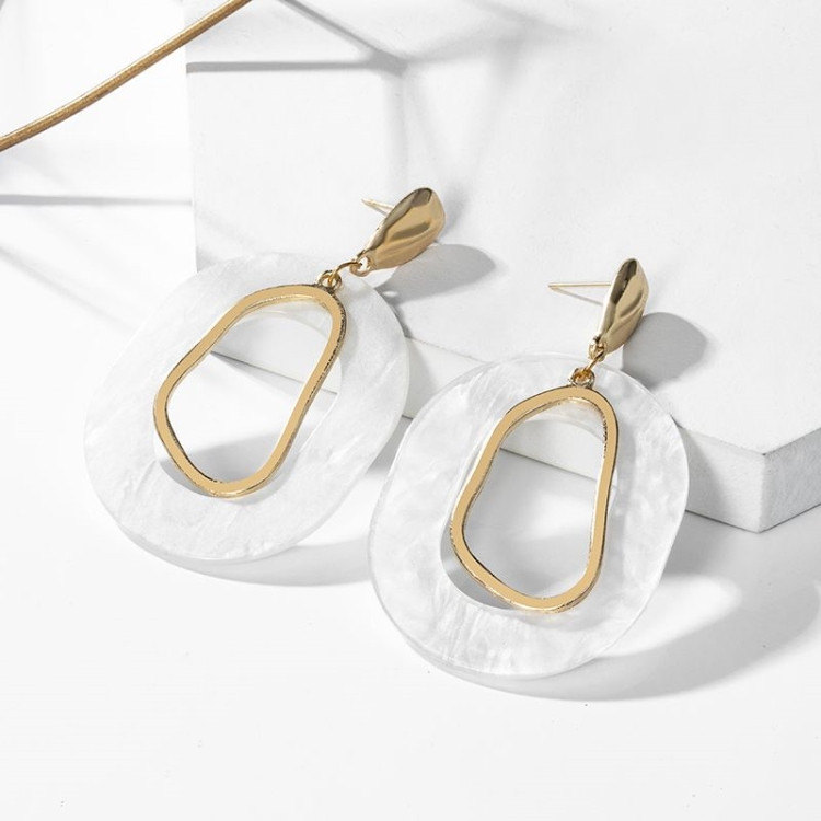 Aktuāli sieviešu akrila auskari ar zelta elementu