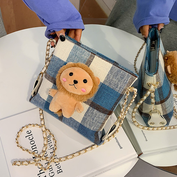 Geantă mică de zi cu zi cu element 3D