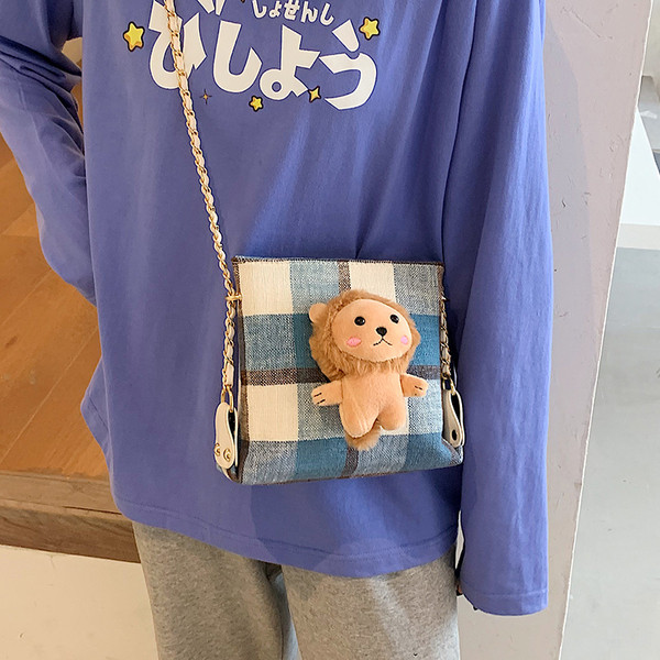 Geantă mică de zi cu zi cu element 3D