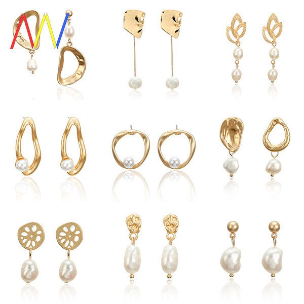 Zelta dāmu auskari ar pērlēm - vairāki modeļi