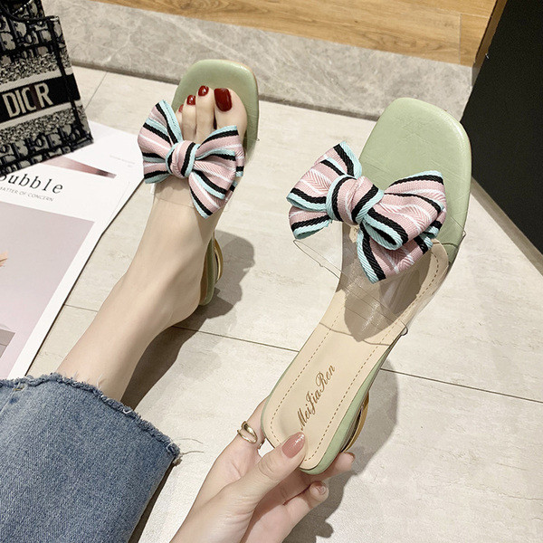 Sieviešu modernas čības ar lentīti