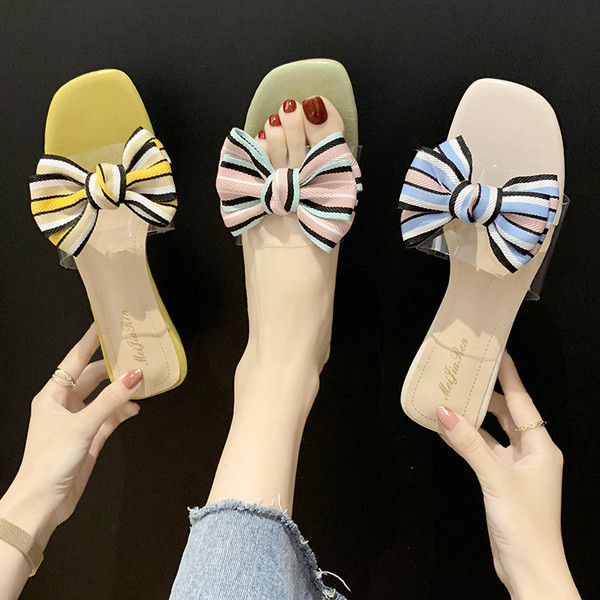 Sieviešu modernas čības ar lentīti