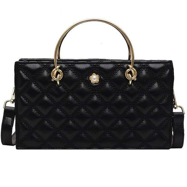 Aktuālā sieviešu soma no eko ādas ar rāvējslēdzēju