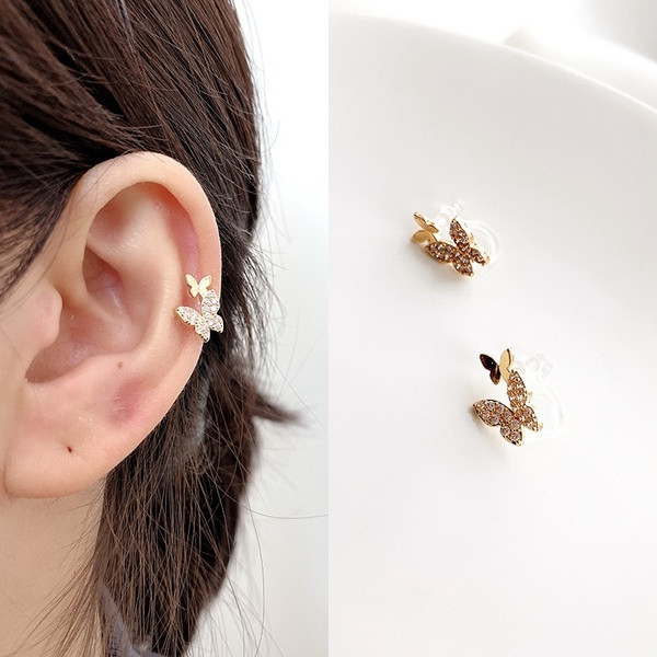 Mūsdienīgi sieviešu auskari tauriņu formā