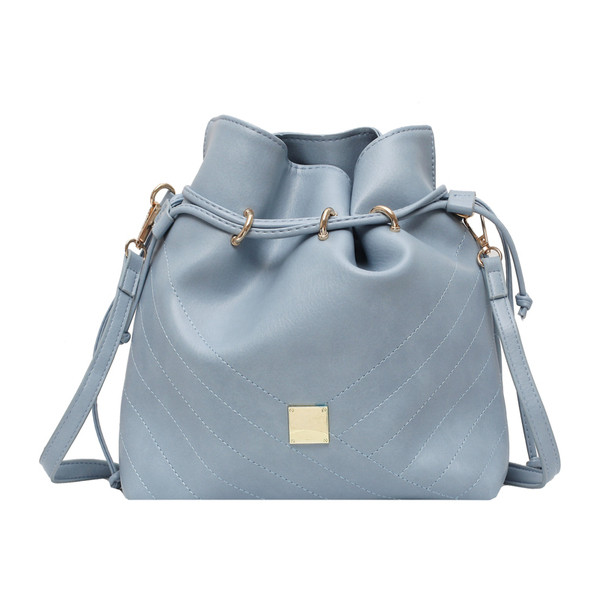 Sieviešu topsomu plats modelis ar mežģīnēm