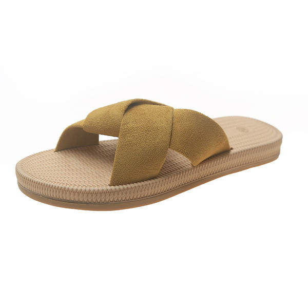 Jauns sieviešu čību modelis ar plakanu zoli