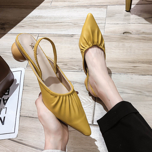 Sieviešu sandaļu smails modelis no eko ādas