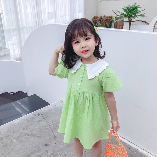 Ikdienas bērnu kleita ar īsām piedurknēm un pogām