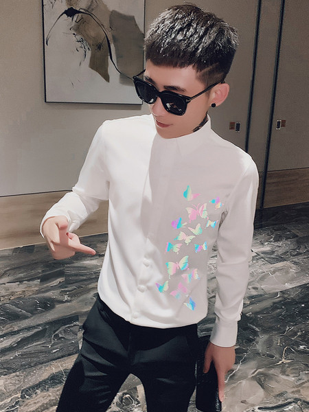 Pašreizējais vīriešu krekls ar garām piedurknēm un tauriņiem