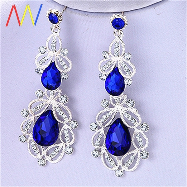 Eleganti sieviešu retro auskari ar akmeņiem