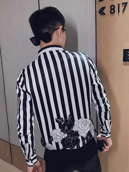 Moderns vīriešu svītrains krekls ar garām piedurknēm un apdruku