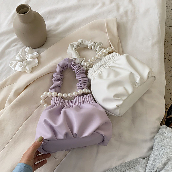 Stilīga sieviešu maza somiņa no eko ādas ar dekoratīvām pērlēm