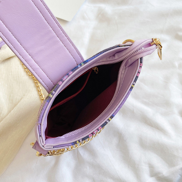 Sieviešu moderna soma ar sprādzi un garu rokturi