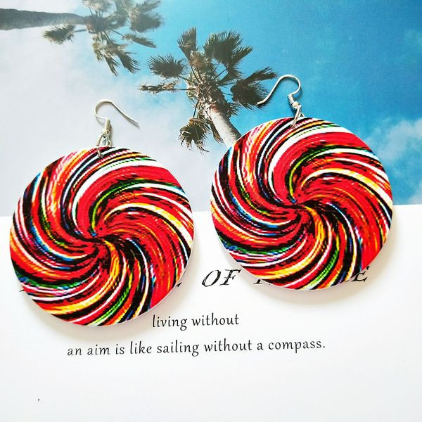 Színes női fülbevaló kerek formában