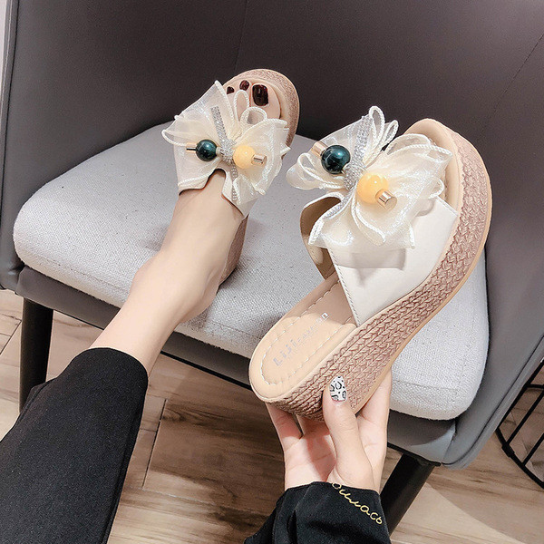 Modern női papucs tüll szalag elemmel