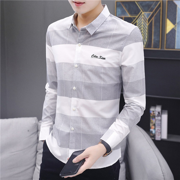 Alkalmi kockás ing hímzéssel