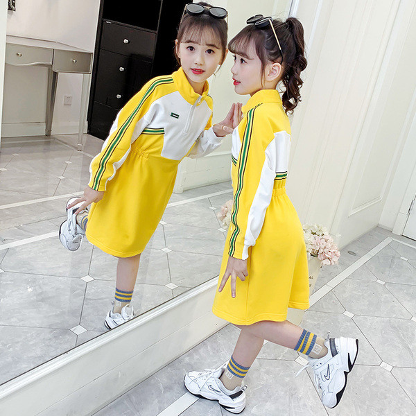 Sport gyerekruha hosszú ujjal és cipzárral