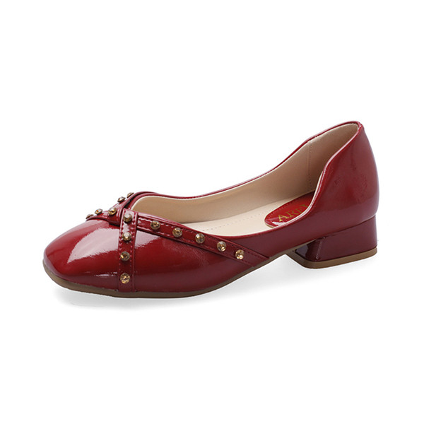 Női alkalmi cipő eko bőrből kövekkel