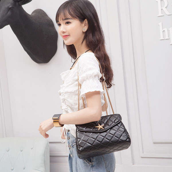 Geanta de zi cu zi pentru femei din piele ecologica pentru umar cu catarama