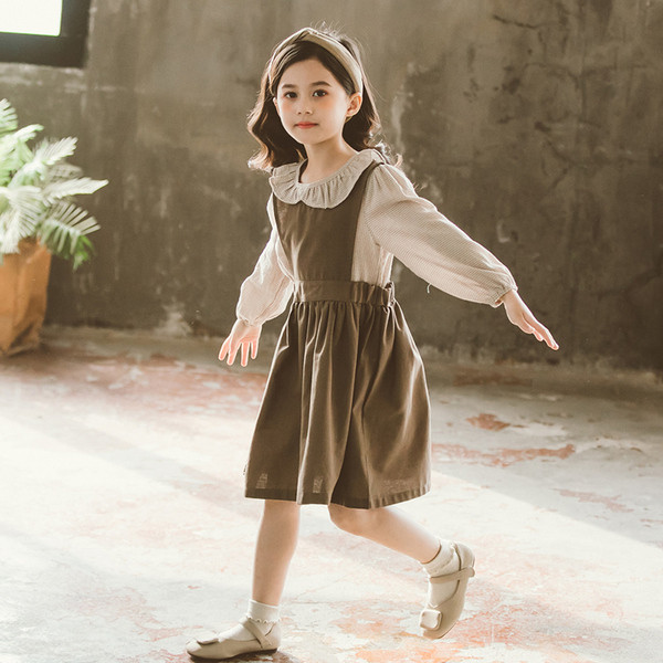 Tavaszi-őszi gyerekruha retro stílusban