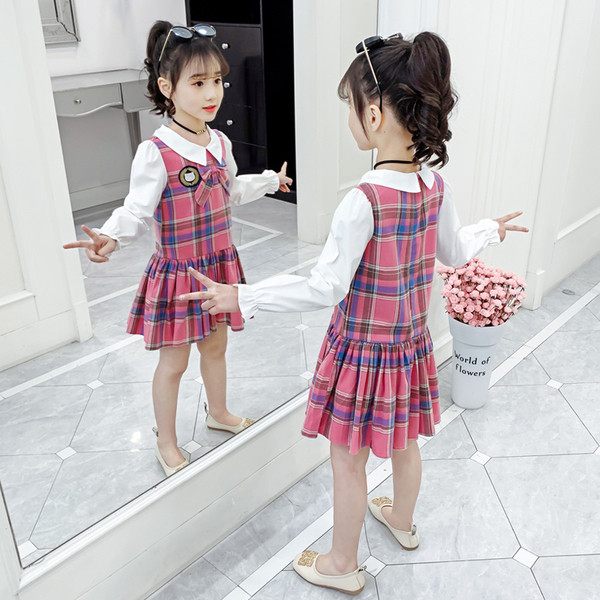 Kockás gyerekruha hosszú ujjal és gallérral