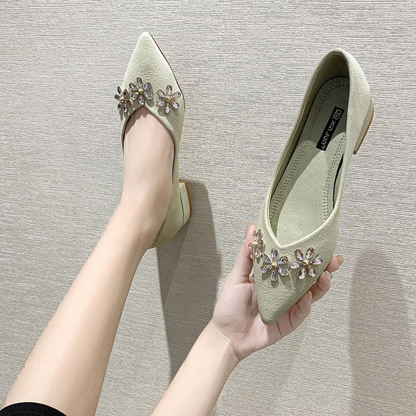 Moodne naiste kingade teravatipuline kividega mudel