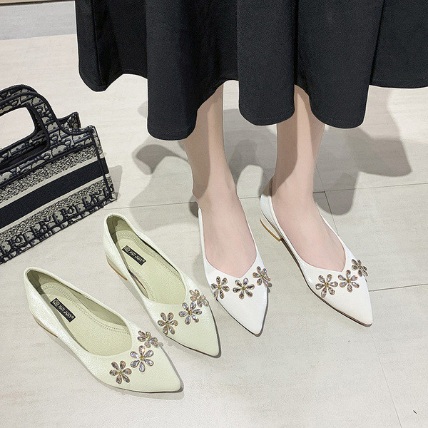 Moodne naiste kingade teravatipuline kividega mudel