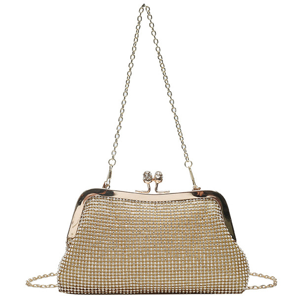 Elegáns női táska díszkövekkel
