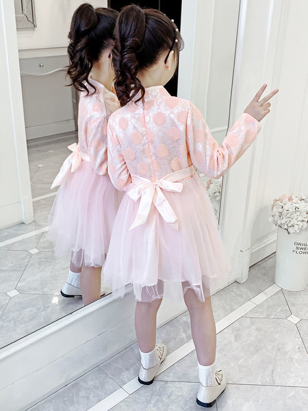 Rózsaszín gyerekruha páva rátéttel és szalaggal