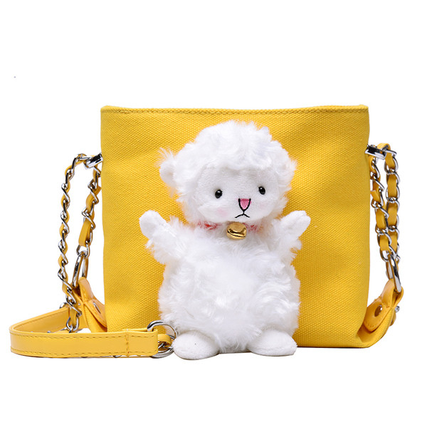 Női mindennapi táska fém fogantyúval és 3D elemmel