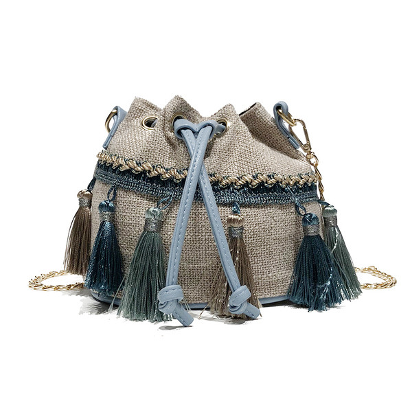 Stiilne naiste väike tuttidega õlakott