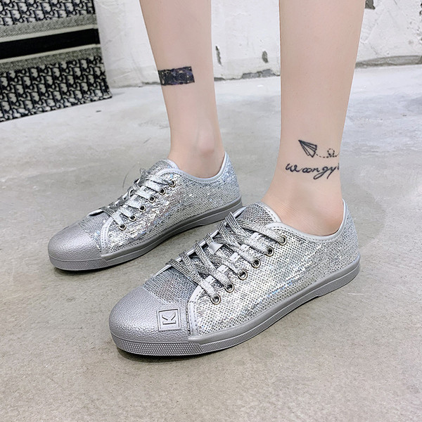 Női alkalmi tornacipő flitterekkel és lapos talppal