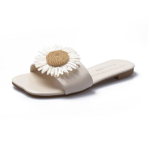 Női papucs új modellje 3D virág elemmel