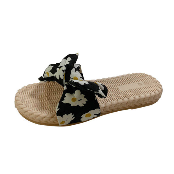 Modern női papucs szalaggal