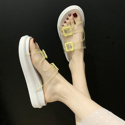 Női papucs szilikon pántokkal